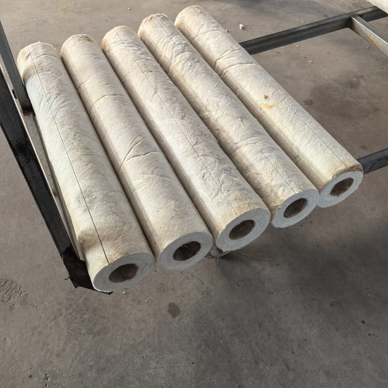 Fireproof Ceramic Fiber Cloth 1500℃ Heat Resistant Insulation Fabric for Furnaces