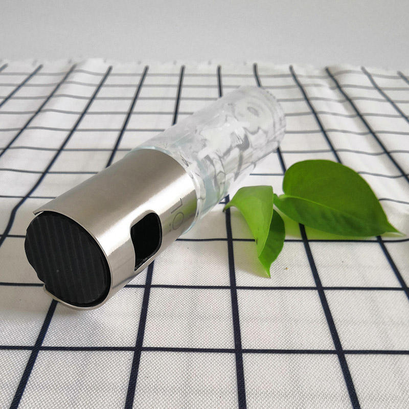 Wholesale Kitchen Mini Food-Grade Glass Vinegar Spray Bottle Stainless Steel Olive Oil Sprayer for Cooking
