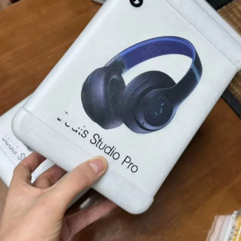 Беспроводные наушники Beats Studio PRO