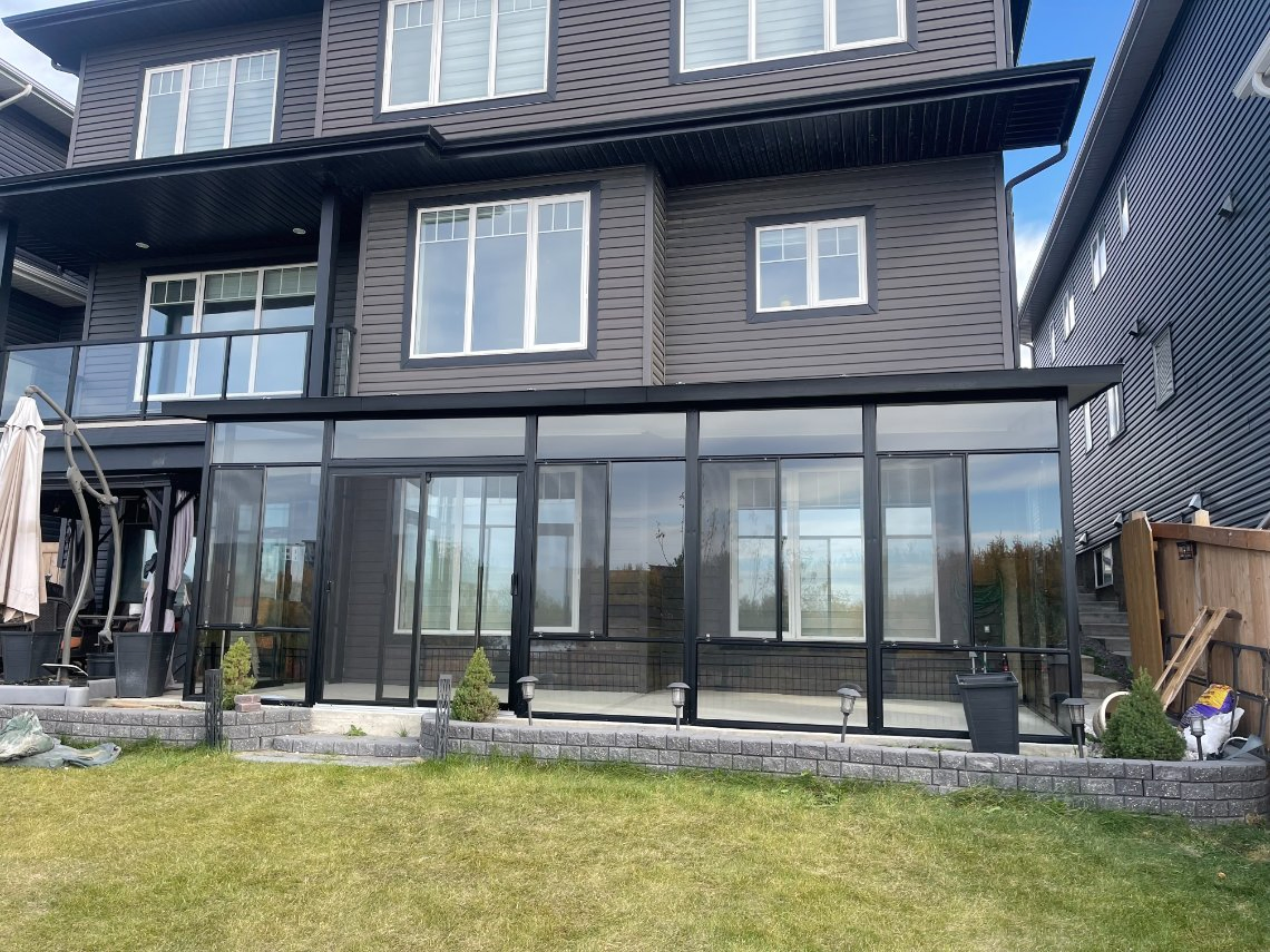 Premium Aluminum Sunrooms for Outdoor Living Spaces