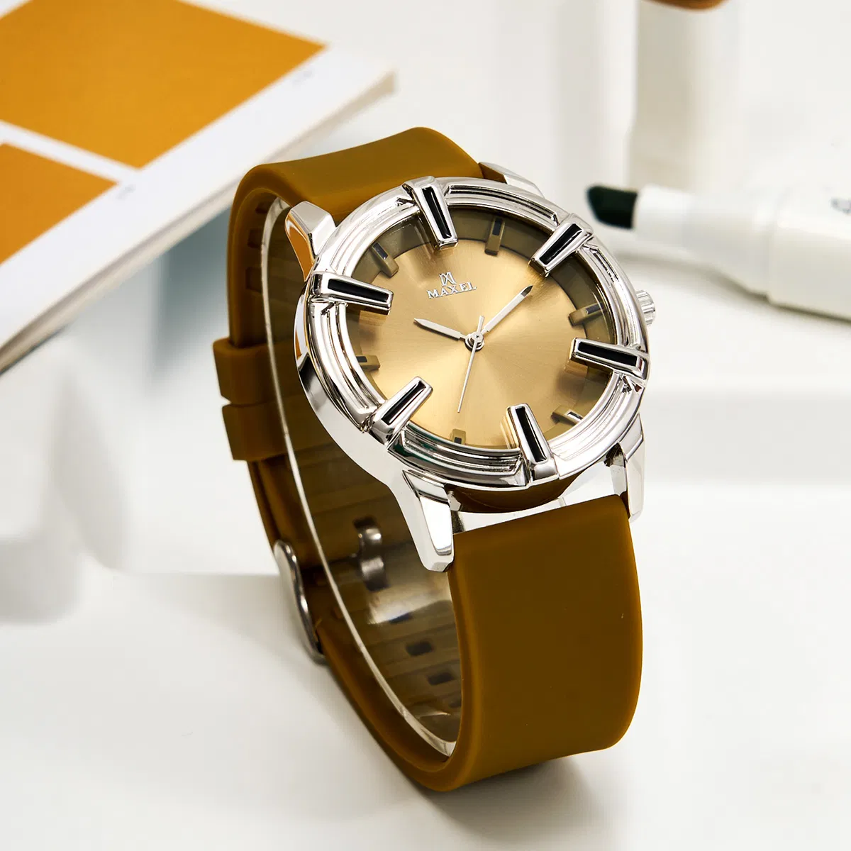 Factory Fashion Silicon Watch for Promotion Couple Wrist Watch for Stock