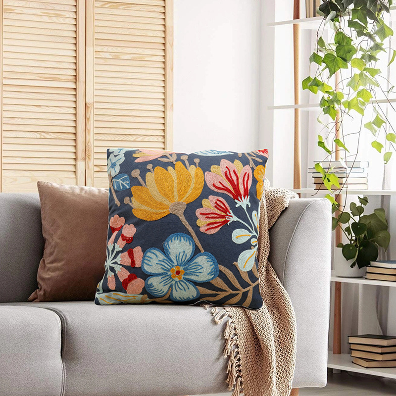 18X18 100% Cotton Embroidery Floral Couch Pillow Cover Cushion Cover Custom