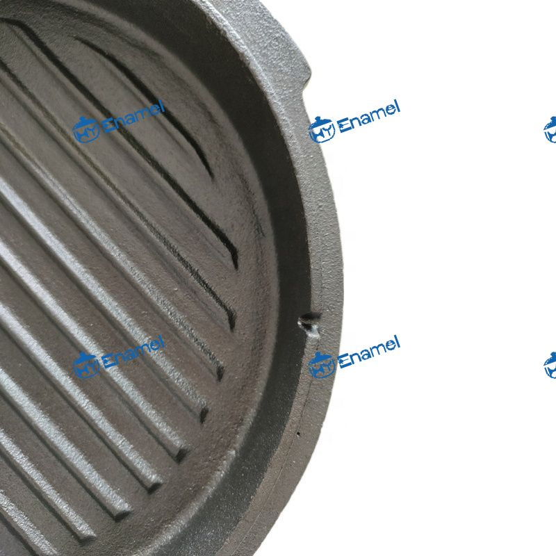 Hot Sell Pre-Seasoned Heavy Duty Cast Iron Dutch Oven Camping Cooking Set with Vintage Carrying Storage Box