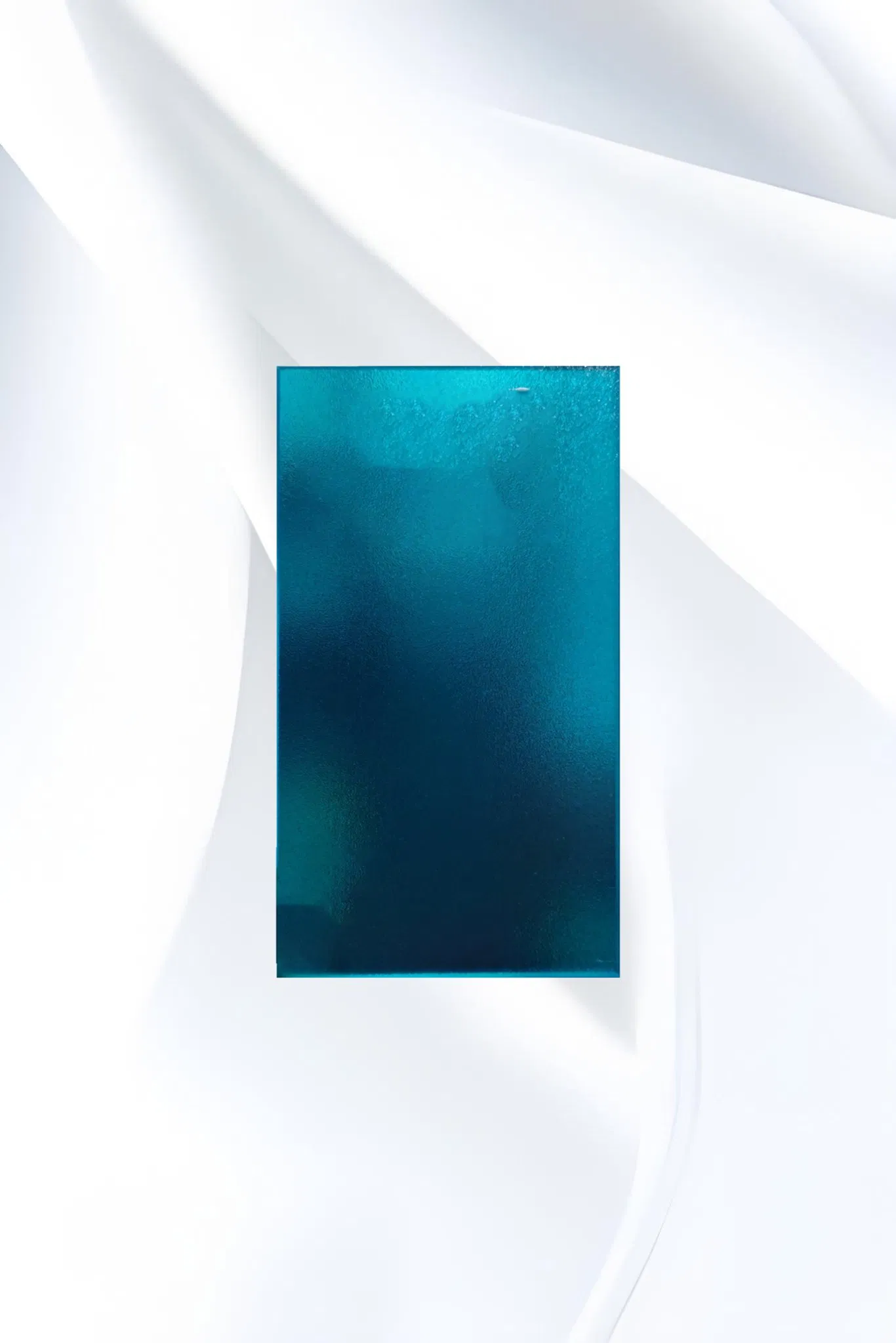 Unique Bathroom Glass with Custom Designs for Modern Spaces