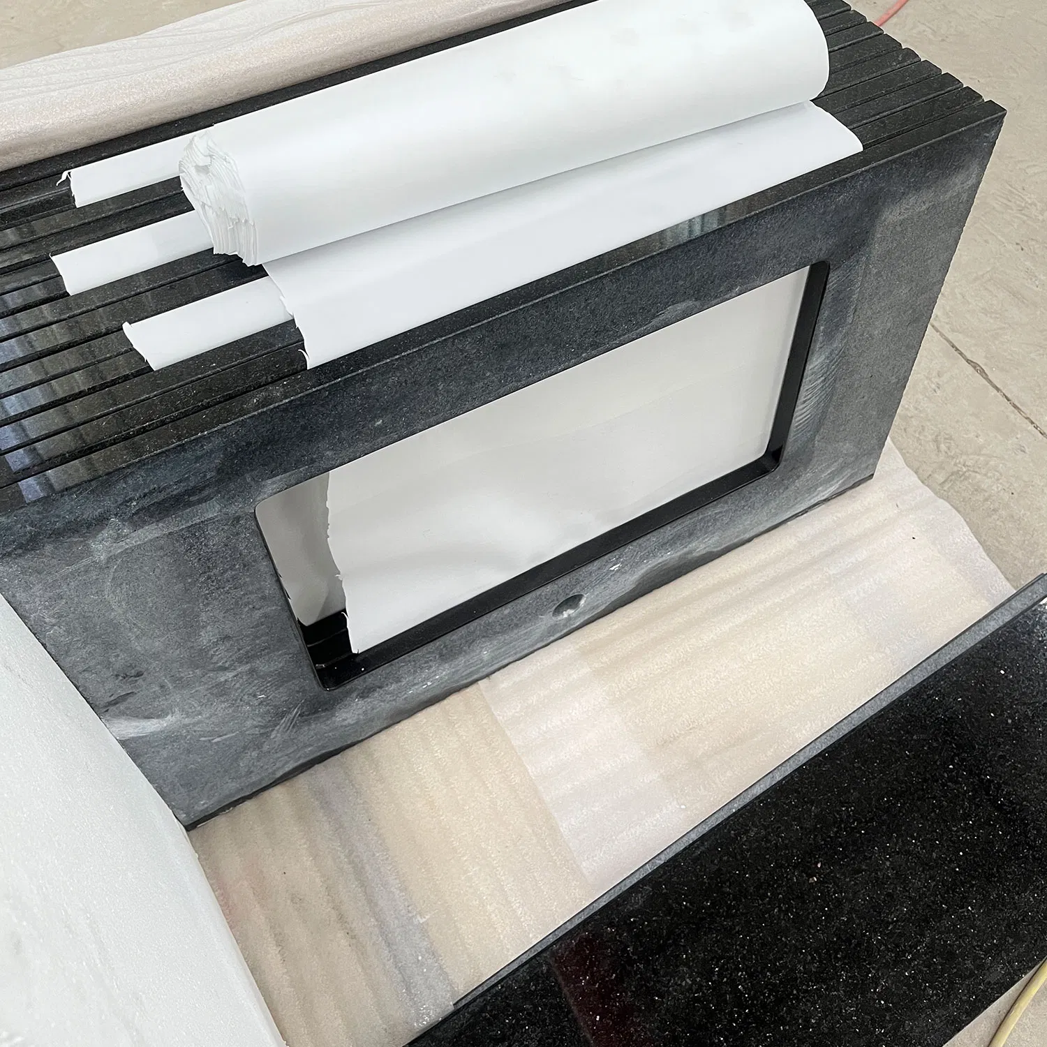 Indian Black Galaxy Granite Stone Factory Direct Sell Customize Kitchen Granite Countertops