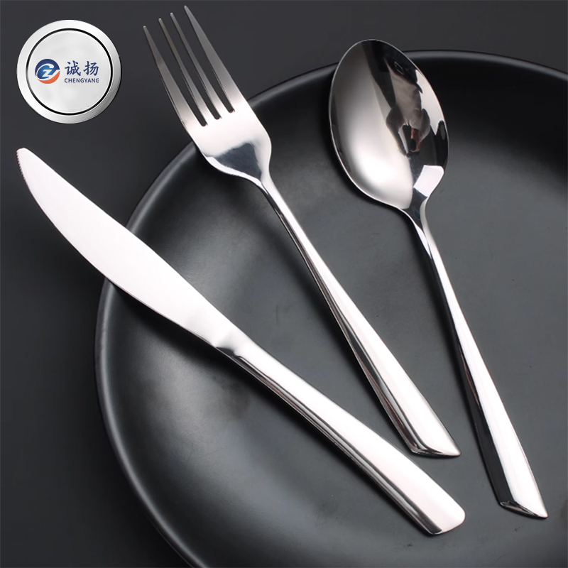 Stainless Steel Metal Western Tableware Kitchenware Ceramic Ceramic Plate 2 Sets of Western Food Round Knife and Main Fork