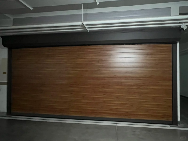 Premium Customizable Metal Garage Doors for Ultimate Security