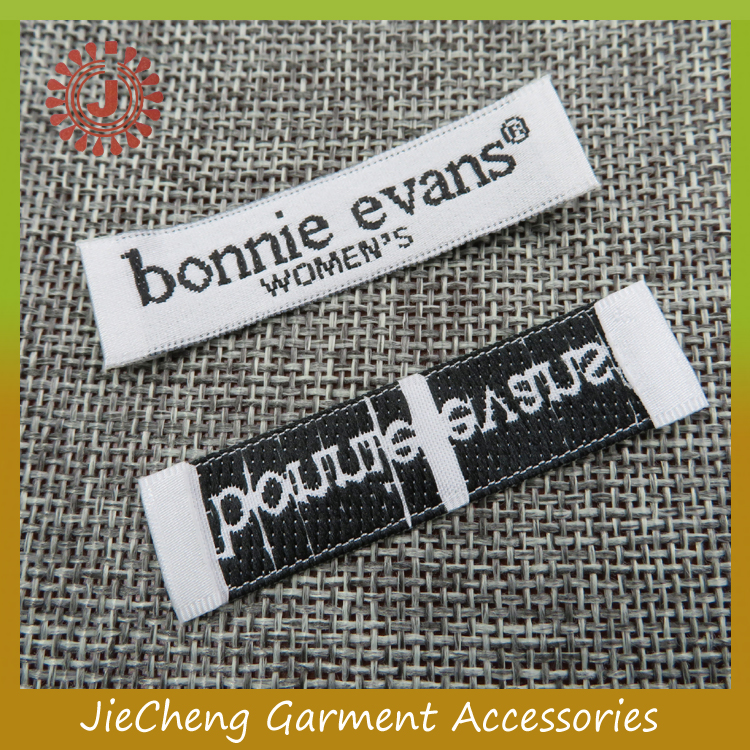 Этикетки тканые для джинсов высокой плотности