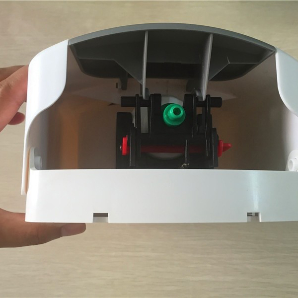 Настенный дозатор для жидкого мыла с лотком