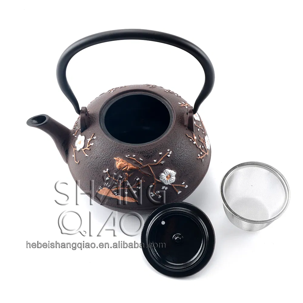 Эмалированный чугунный чайник со стальным фильтром