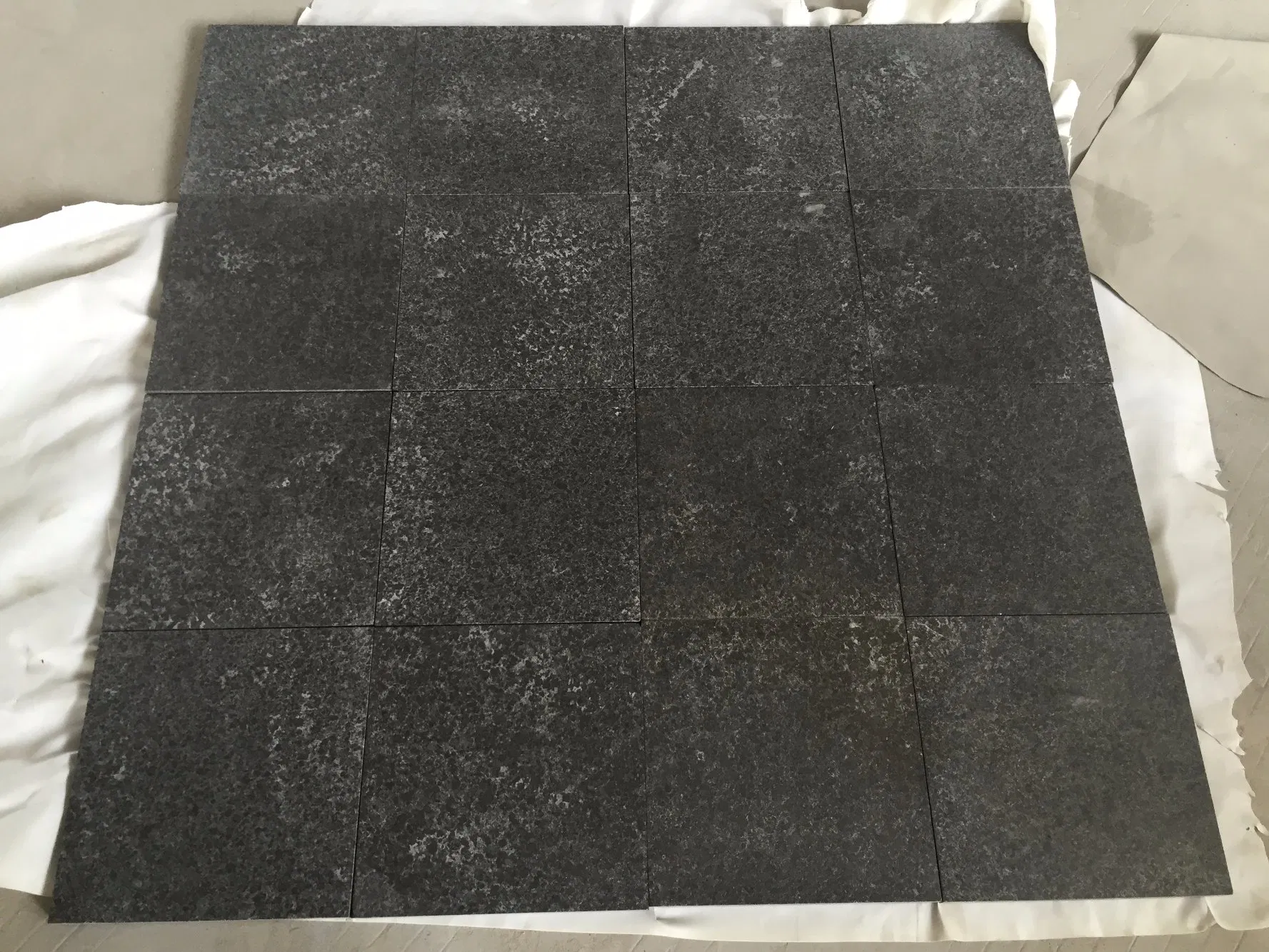 Chinese Granite Outdoor Paving Tiles for Square