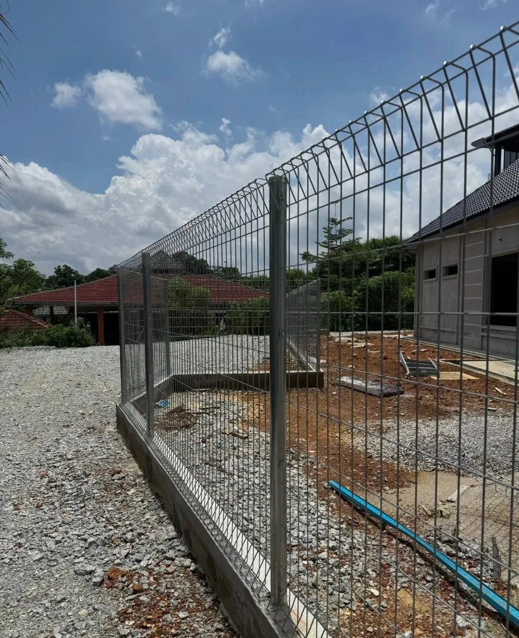 3D PVC Coated Fence 358 3D Welded Airport Wire Mesh Fence 3D Curved Wire Mesh Fence Wire Mesh Panel Fence Welded Bending Wire Mesh Panel Fence