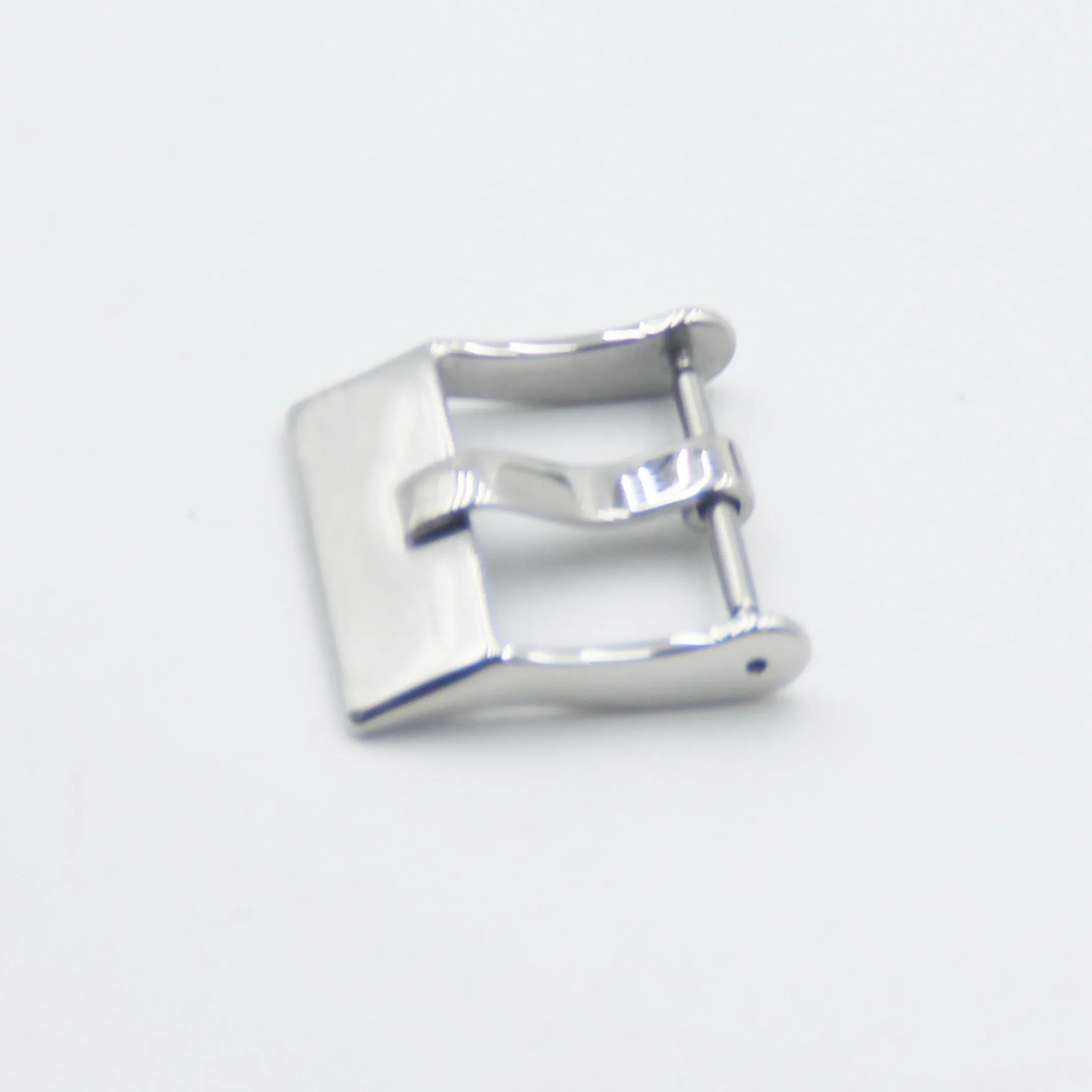 Vintage-Inspired Strap Buckles: Bringing Retro Charm Back