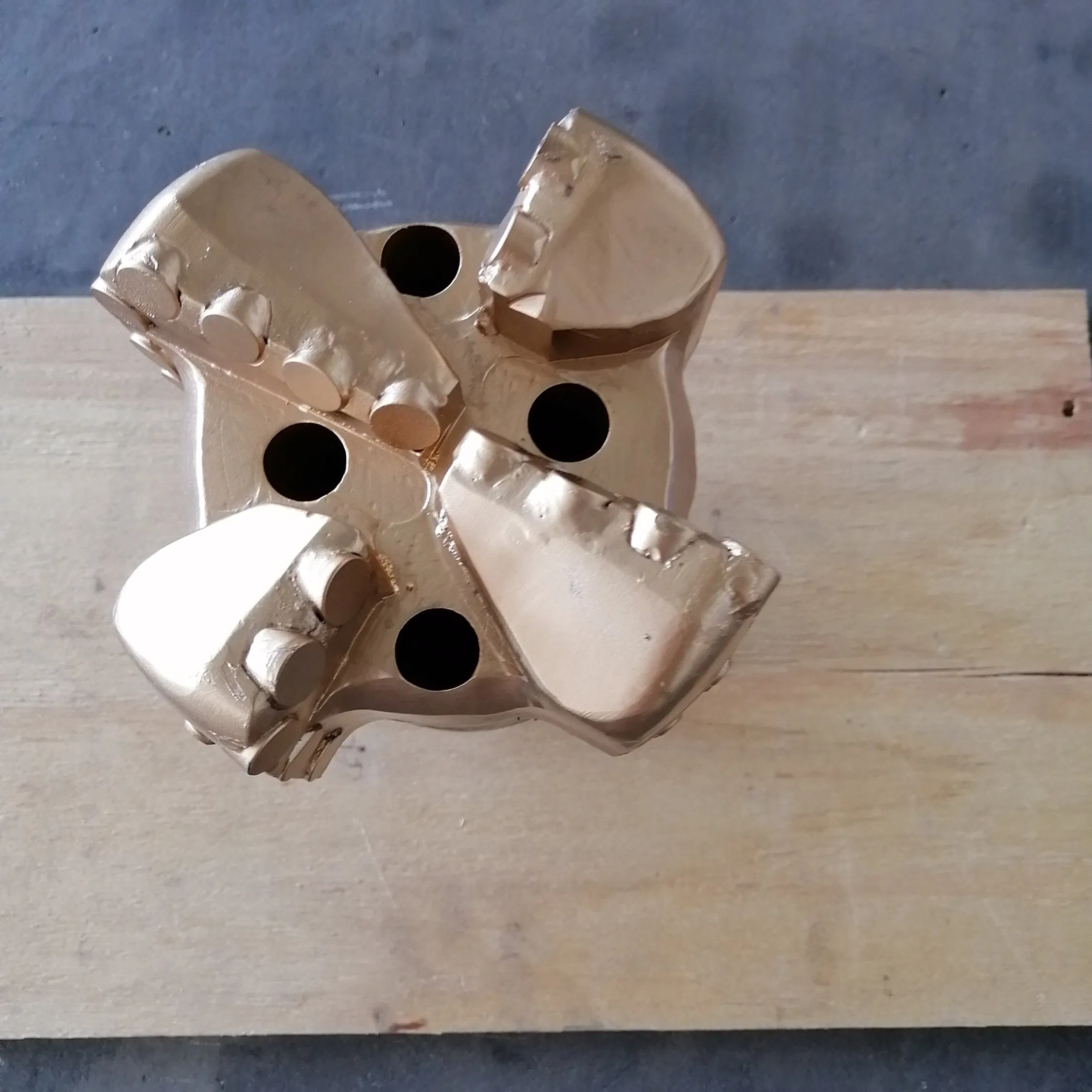 API PDC Diamond Drill Bit 5 1/2" for Petroleum Exploration/Oil Well Drilling