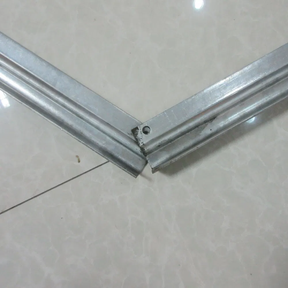 1460mm 1120 mm Galvanized Open Gable Trellis Grape Post