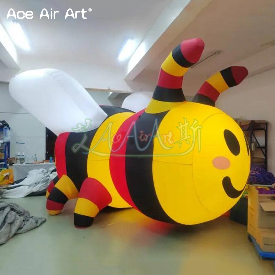 Popular Inflatable Bee Animals Cartoon Model with Free Air Blower for Event Decoration Advertising