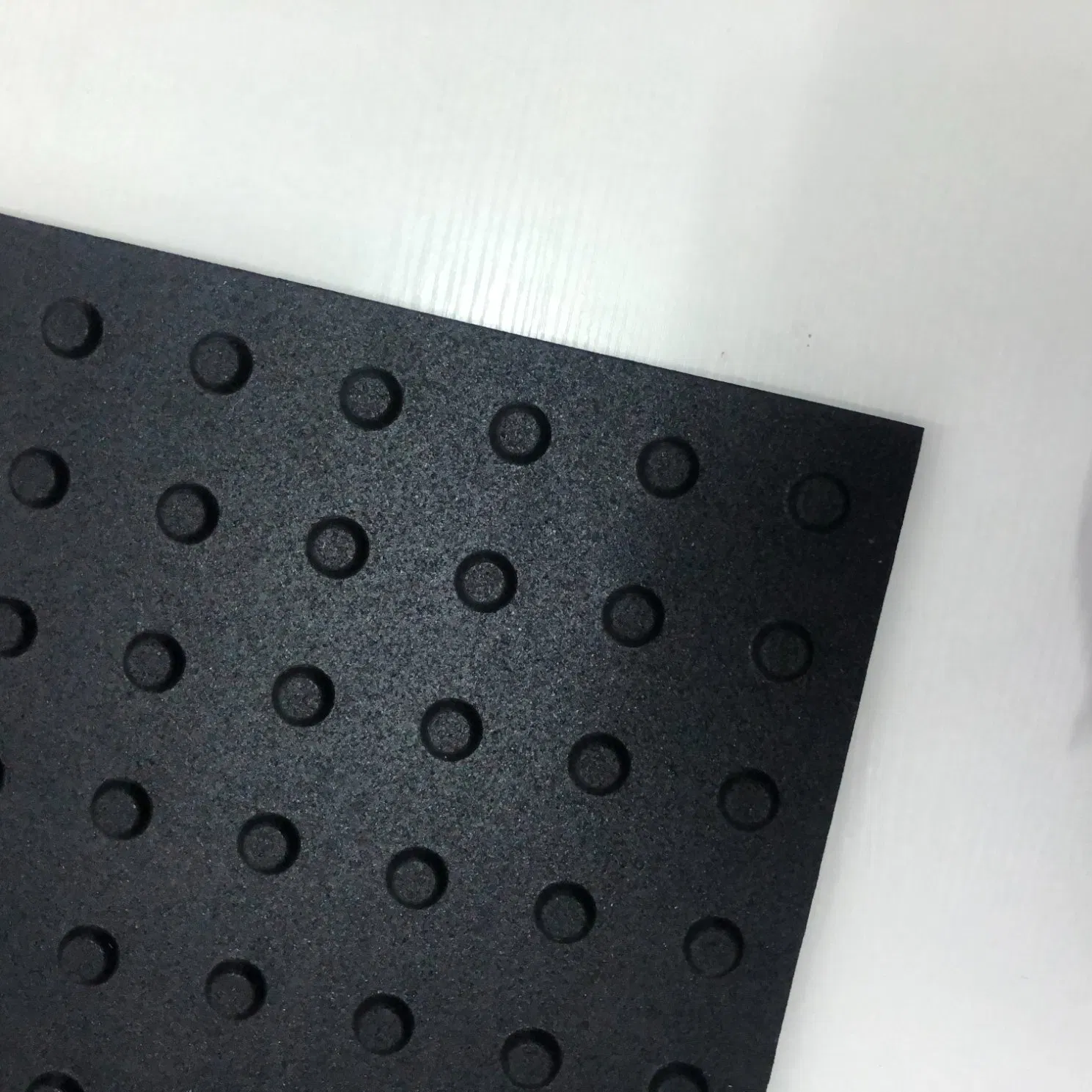 Gym Floor Mat Rubber Interlocking Horse Pathway Club Tiles