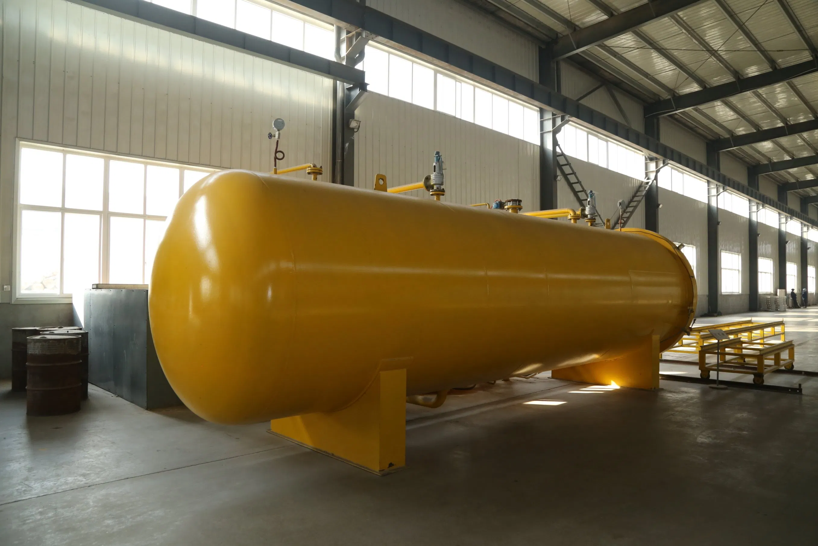 Огнестойкая фанера из берёзы для промышленных полов