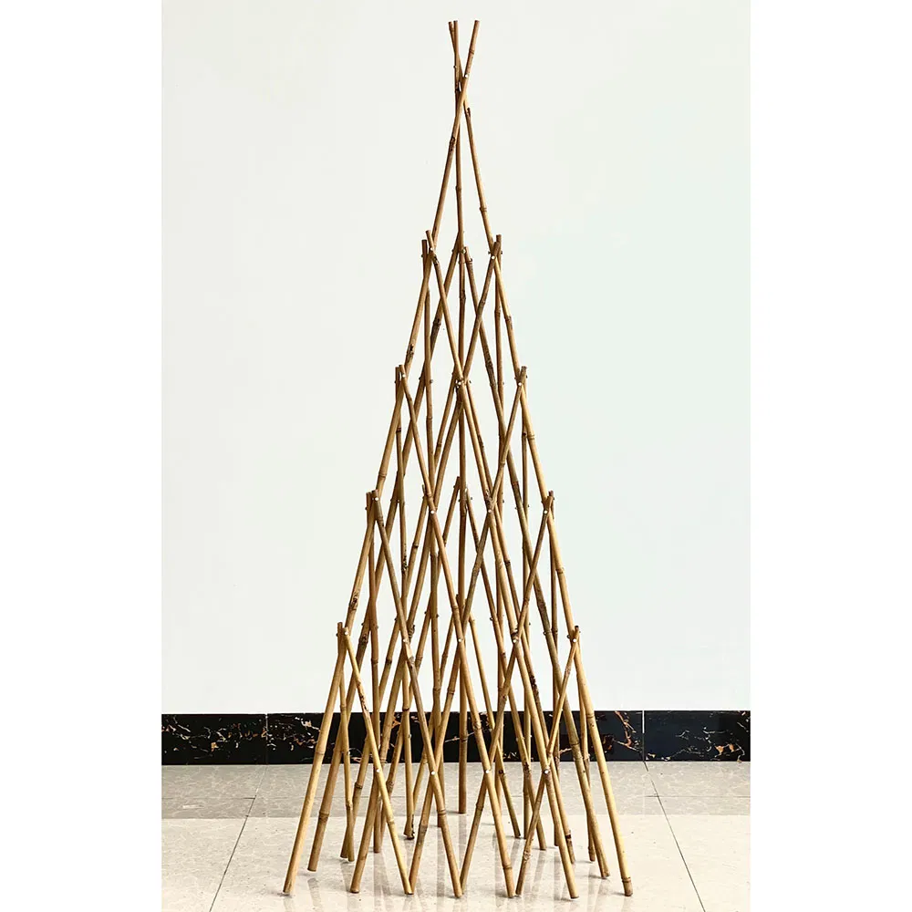 Garden Triangle Bamboo Fence Flower Stand Decoration Adjustable Climbing Vine Support Triangle Bamboo Trellis Bamboo Teepees for Tall Climbing Plants