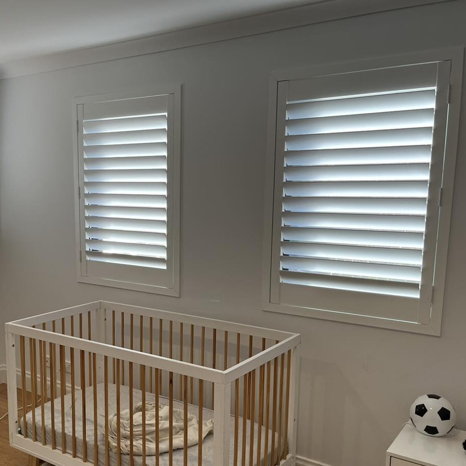 Plantation Shutter Privacy Shutters for Window and Door