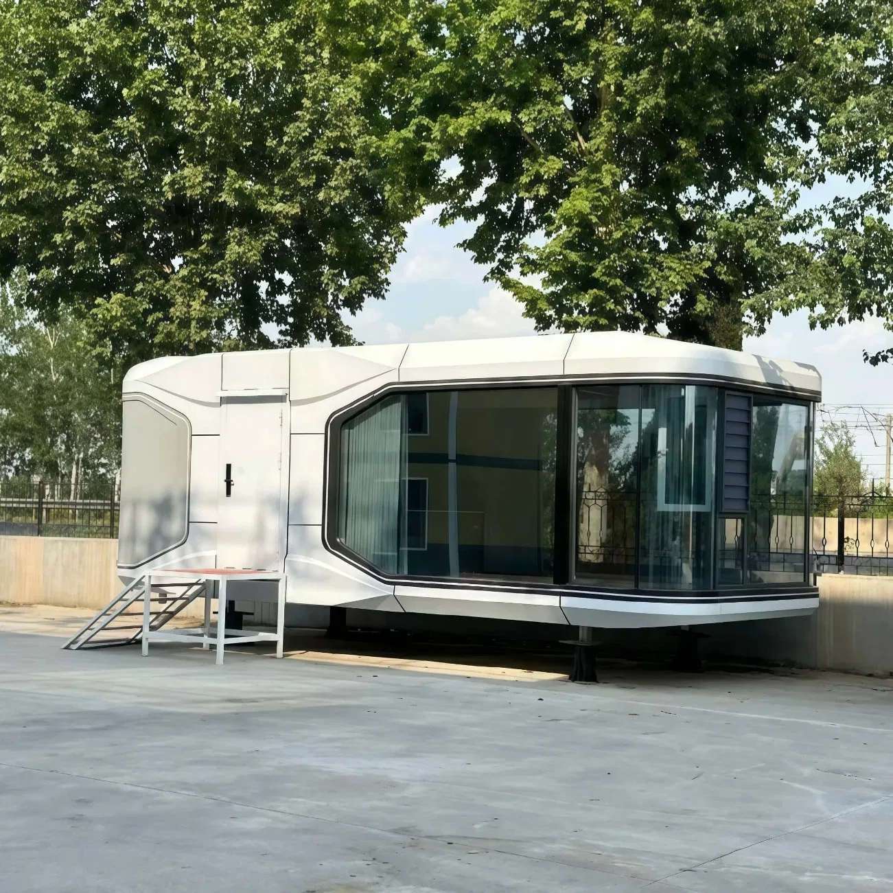 Convenient Outdoor Living Prefabricated Houses, Modern Intelligent Mobile Space Cabin Houses