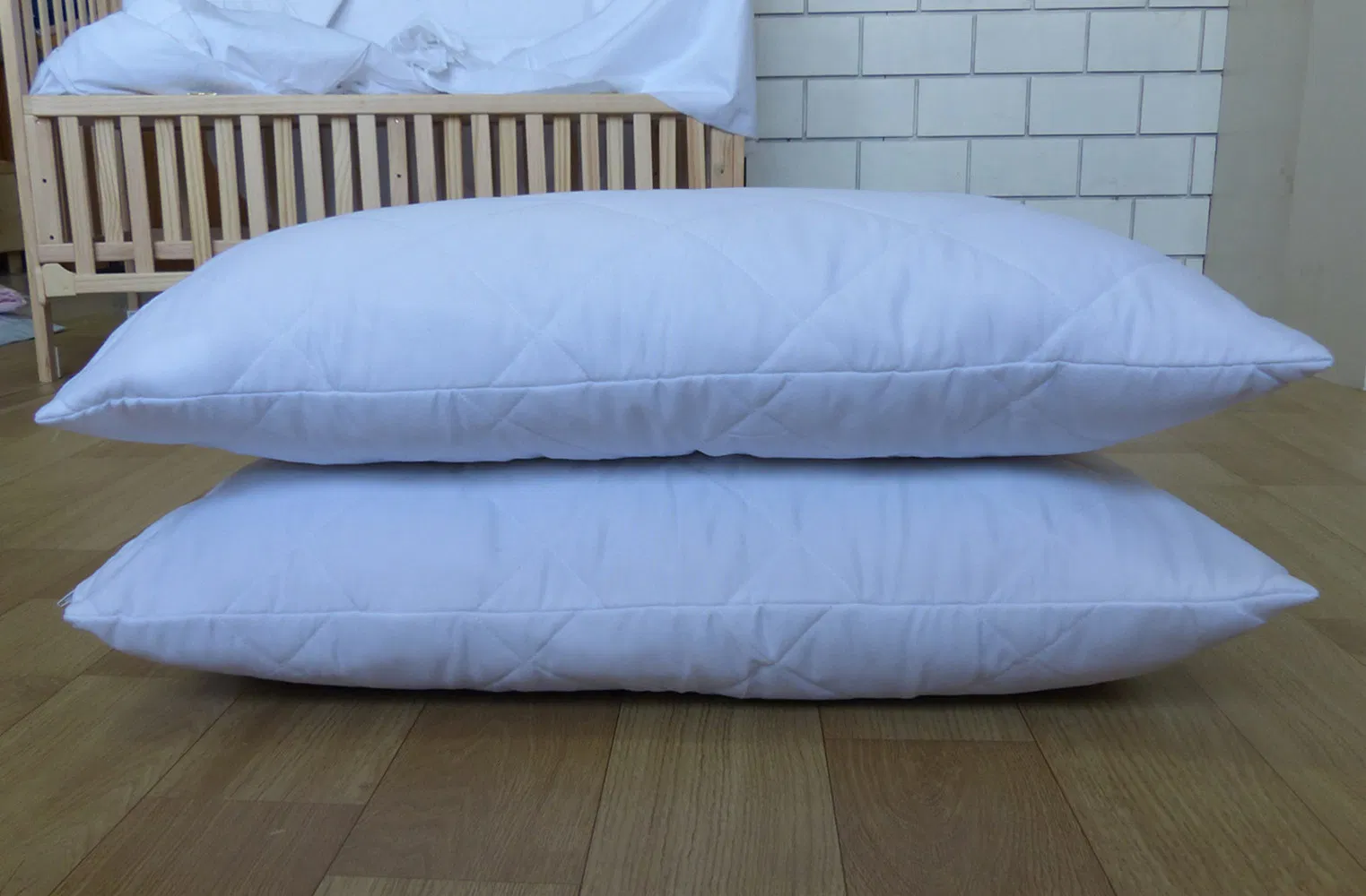 Factory Wholesale Microfiber Zippered Pillow Protectors Quilted Pillow Covers
