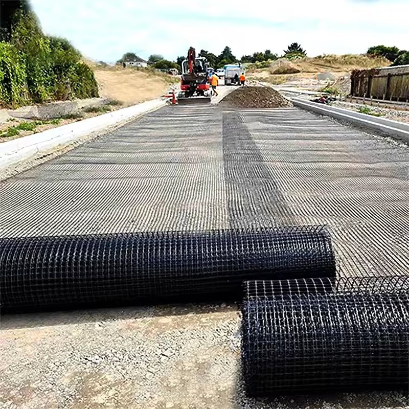 Good Biaxial Geogrid Price 100kN Steel Plastic Welding Geogrid