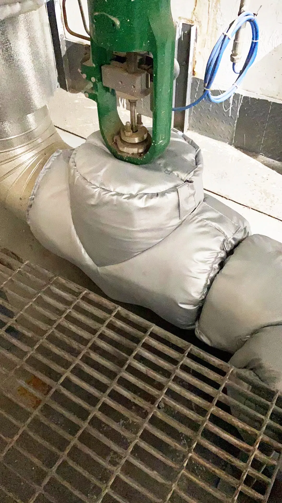 High Quality with SGS Nano Insulation Valve Sleeve and Jacket