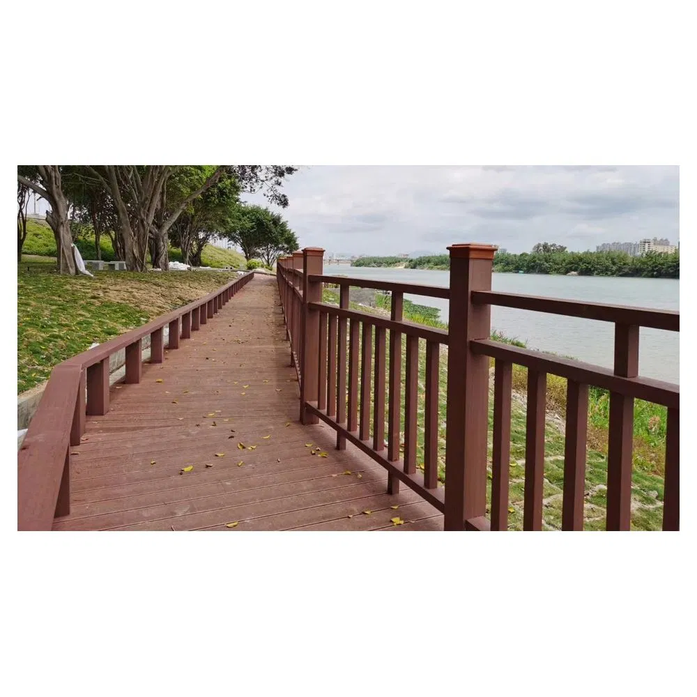 Waterproof Wooden Grain Garden Composite Wood Plastic Eco-Friendly WPC Fence