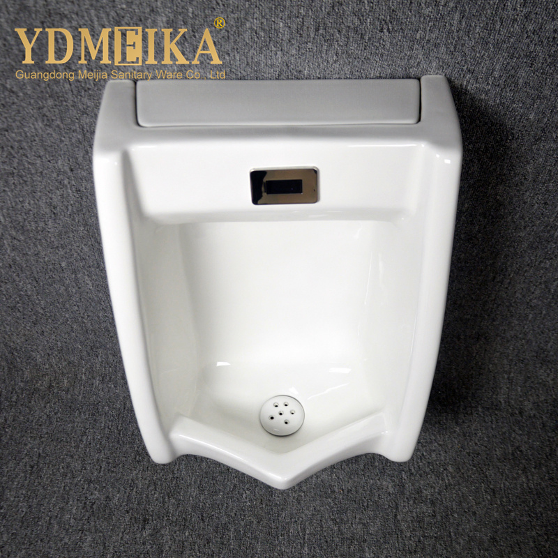 Wall Hung Ceramic Urinal Is a Luxurious Hotel Toilet Sensor Urinal Designed Specifically for Men