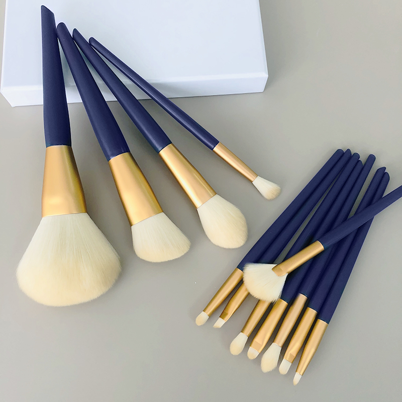 Hot Sale 12PCS Soft Hair Beauty Face Eye Powder Foundation Blue Travel Makeup Brush with Brush Holder