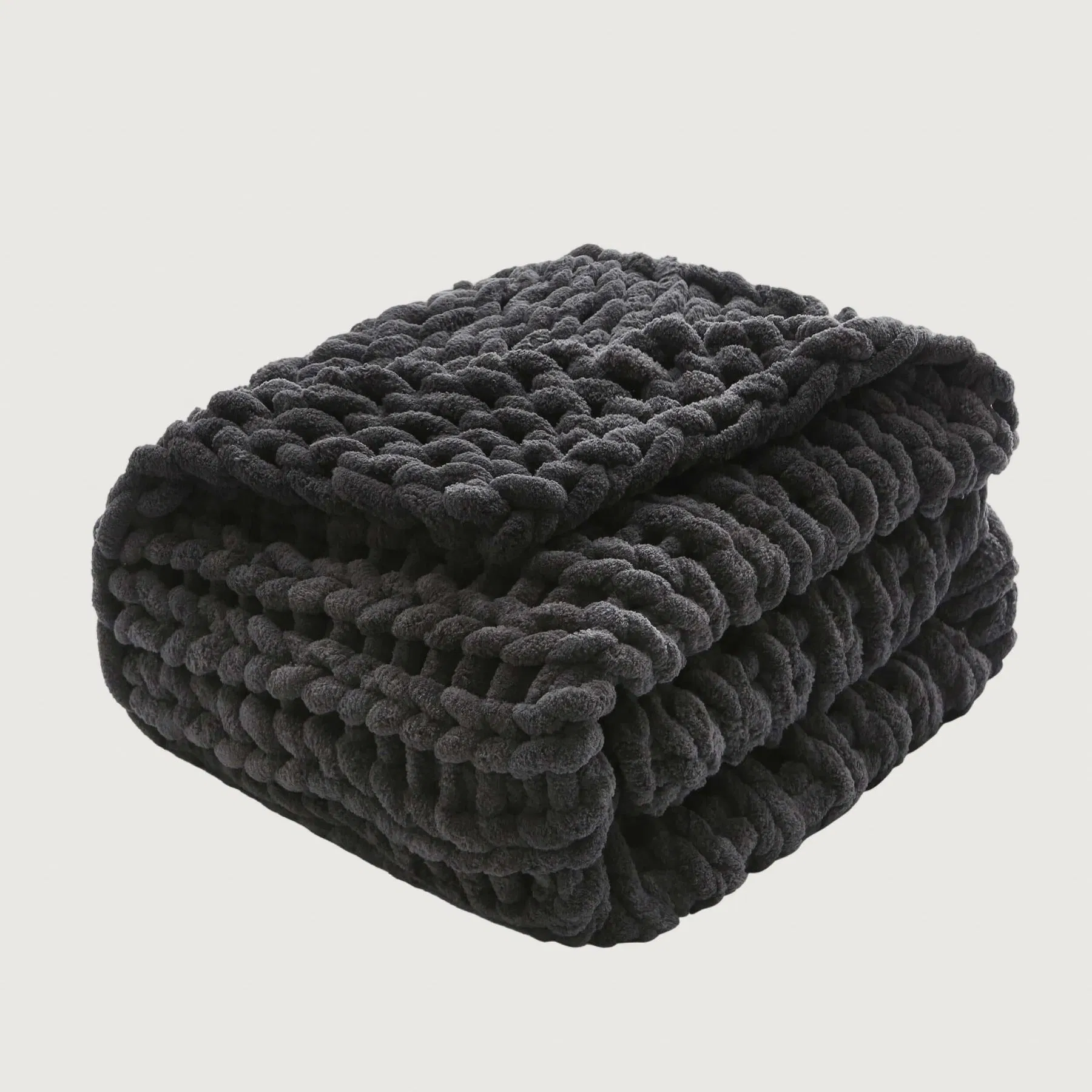Hot Sell Available Sample D2-2.5cm Modern Style Fabric Super Soft Chunky Chenille Throw Knitted Blanket