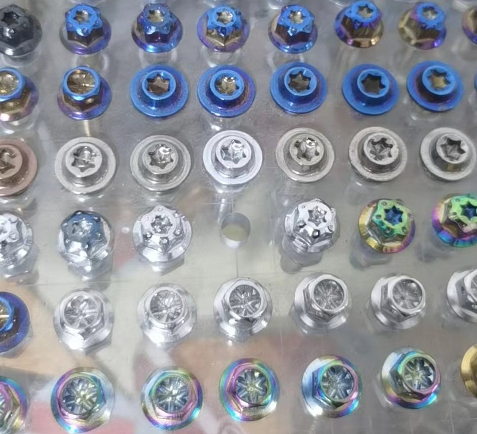 Wholesale Custom Made Knurled Wheel Captive Thumb Screw Special Bolts Screws