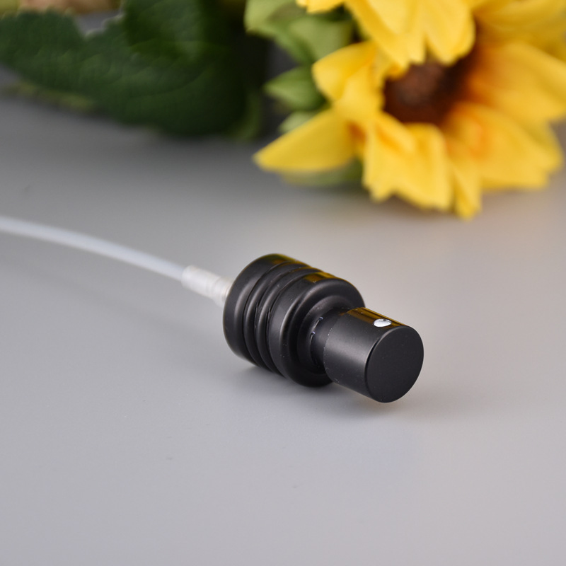Wholesale Cheap Atomizer Misting Perfume Bottles 18mm 20mm Sprayer Pump