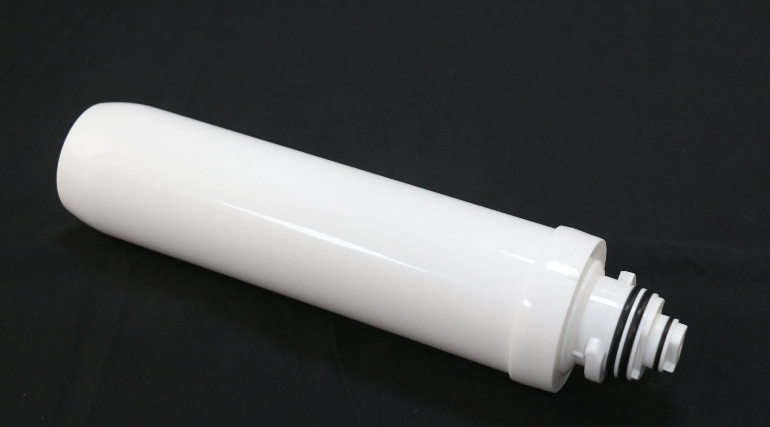 Space-Saving Household Water Filter Incorporated with Slim Quick Filter Cartridge