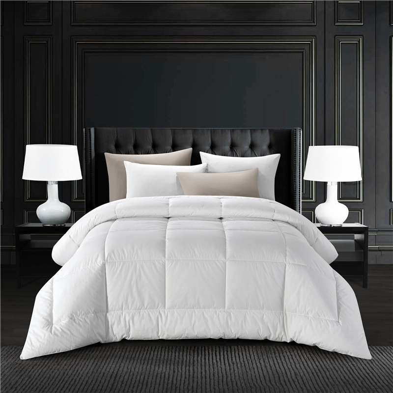 Hot Selling Quilt 100% Polyester Duvet Hotel Quilted Comforter for Cozy Sleeping All Season