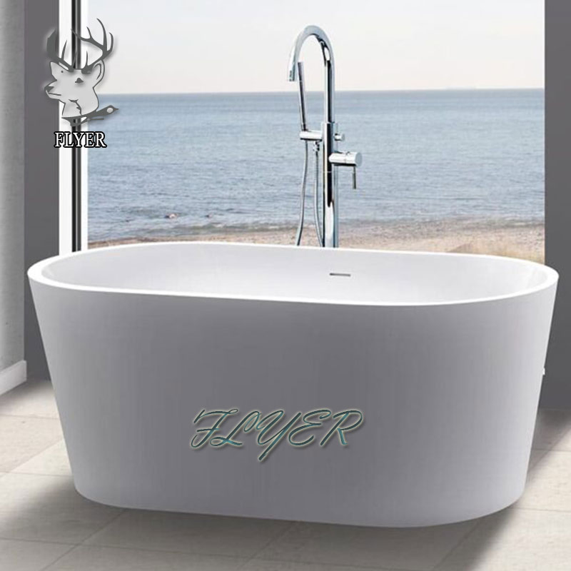 Отдельностоящая акриловая ванна