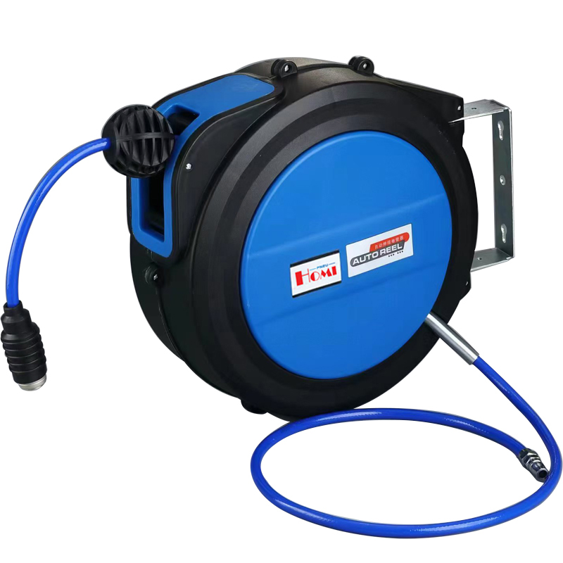 Настенная пневматическая катушка с автоматической пружиной