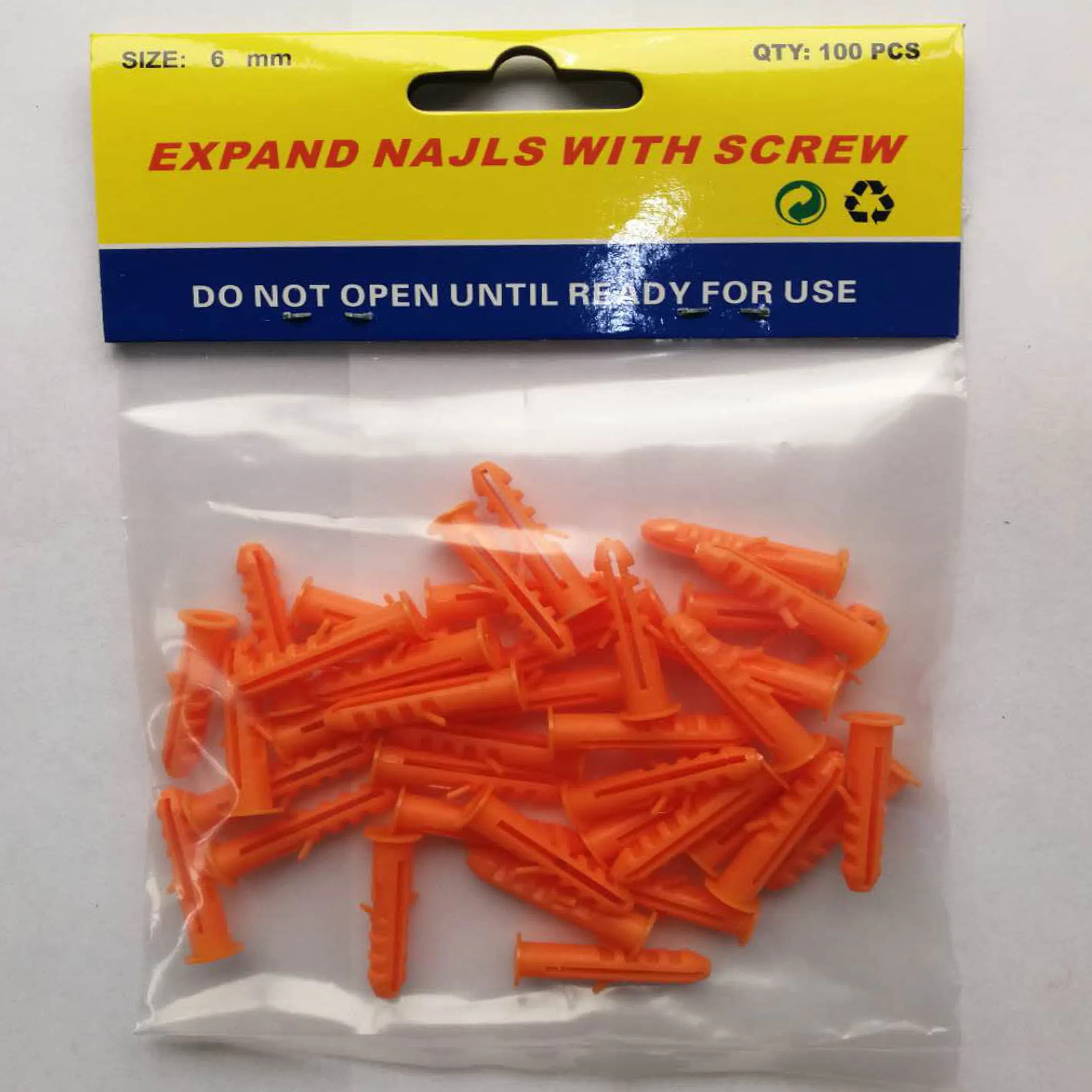 En08 M8 Plastic Expansion Bolt and Screw Anchor Shell