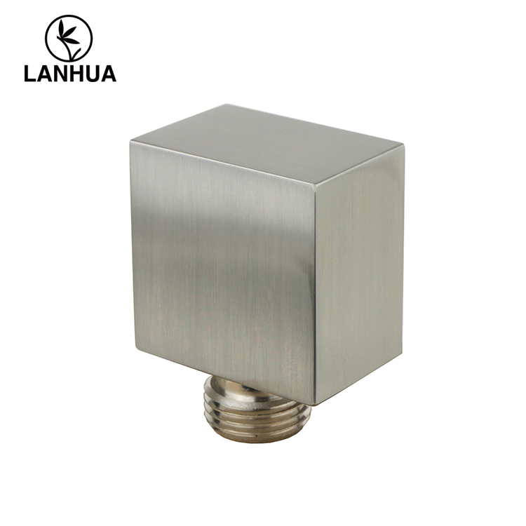 Круглый душевой выпуск из латуни