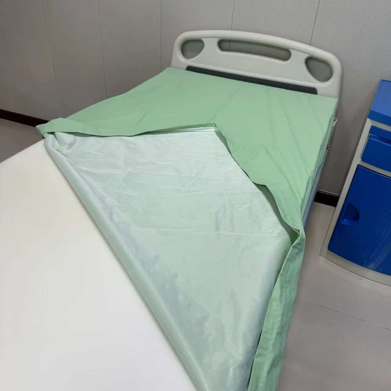 Hospital Home OEM& ODM Bedwetting Incontinence Stain Resistant Antibacterial Mattress Cover