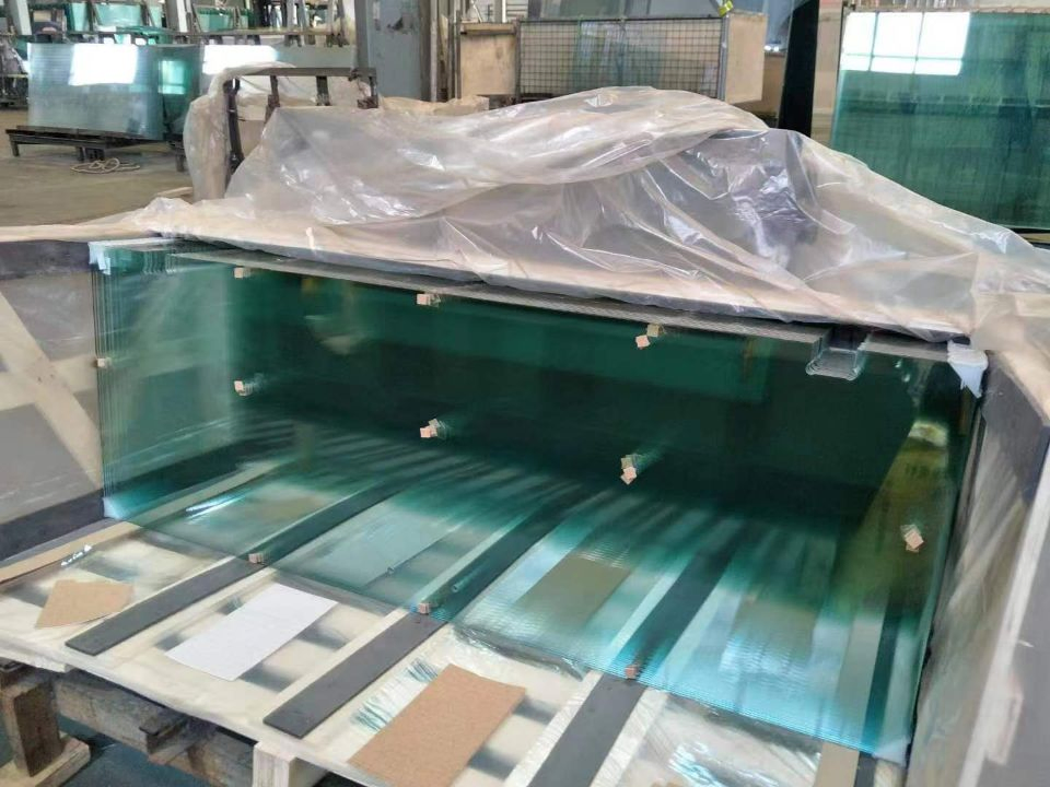 8mm 10mm 12mm Clear Toughened Tempered Glass for Building with Polished Edges