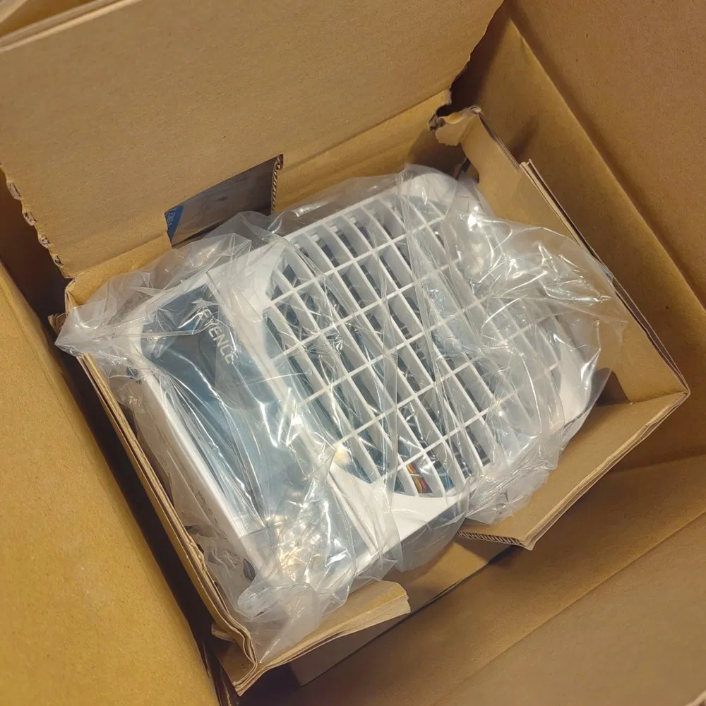 New Original Keyence Sj-F700 Multi-Sensor Ionizer Sjf700 Fast Shipping