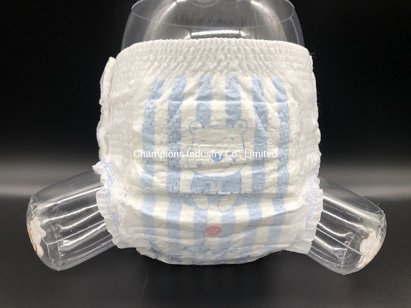 Детские подгузники-трусики Champions с цветной спинкой