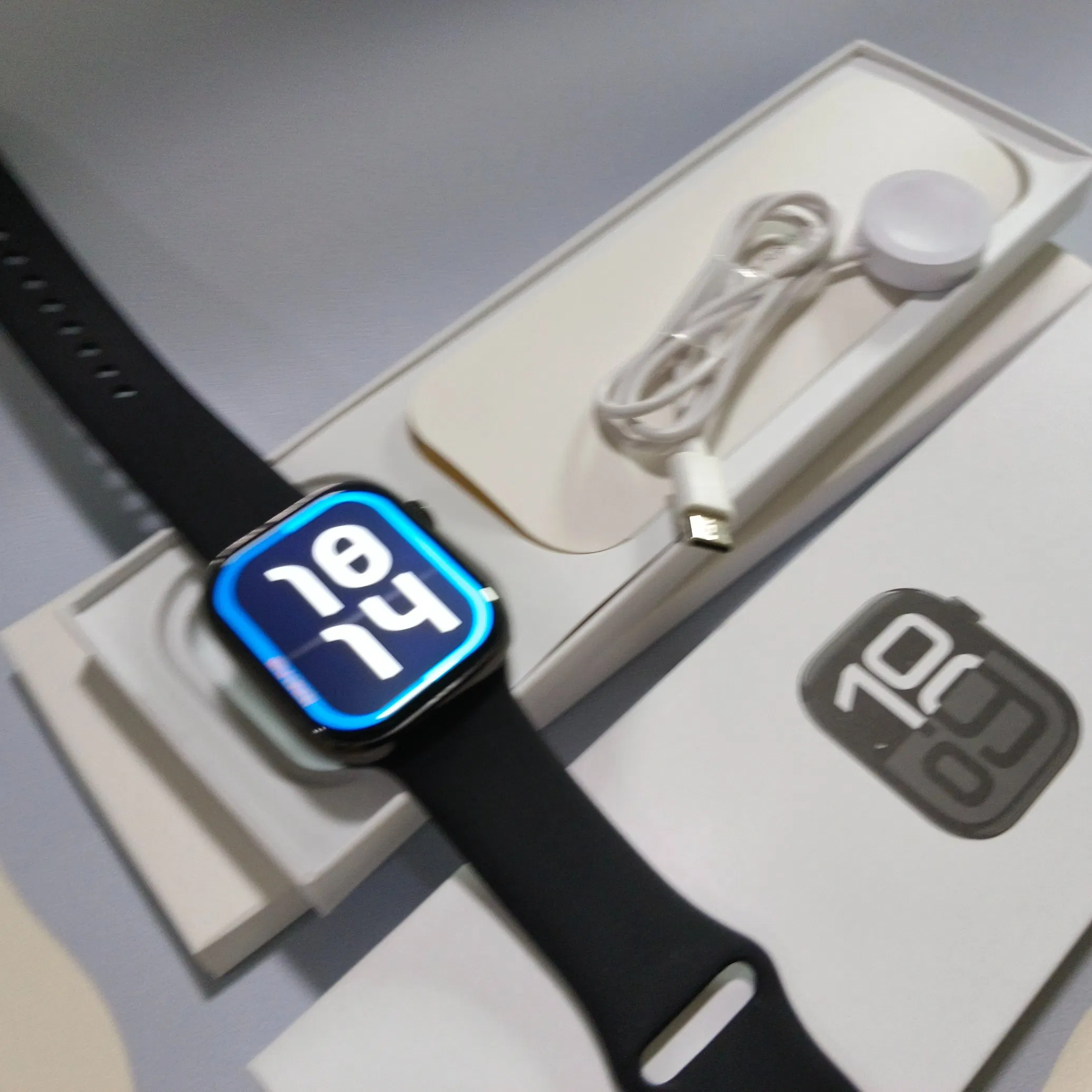 1: 1replication of Stylish Series 10 S10 Watch, High-Quality Smartwatch with Complete Functions Such as Health Monitoring