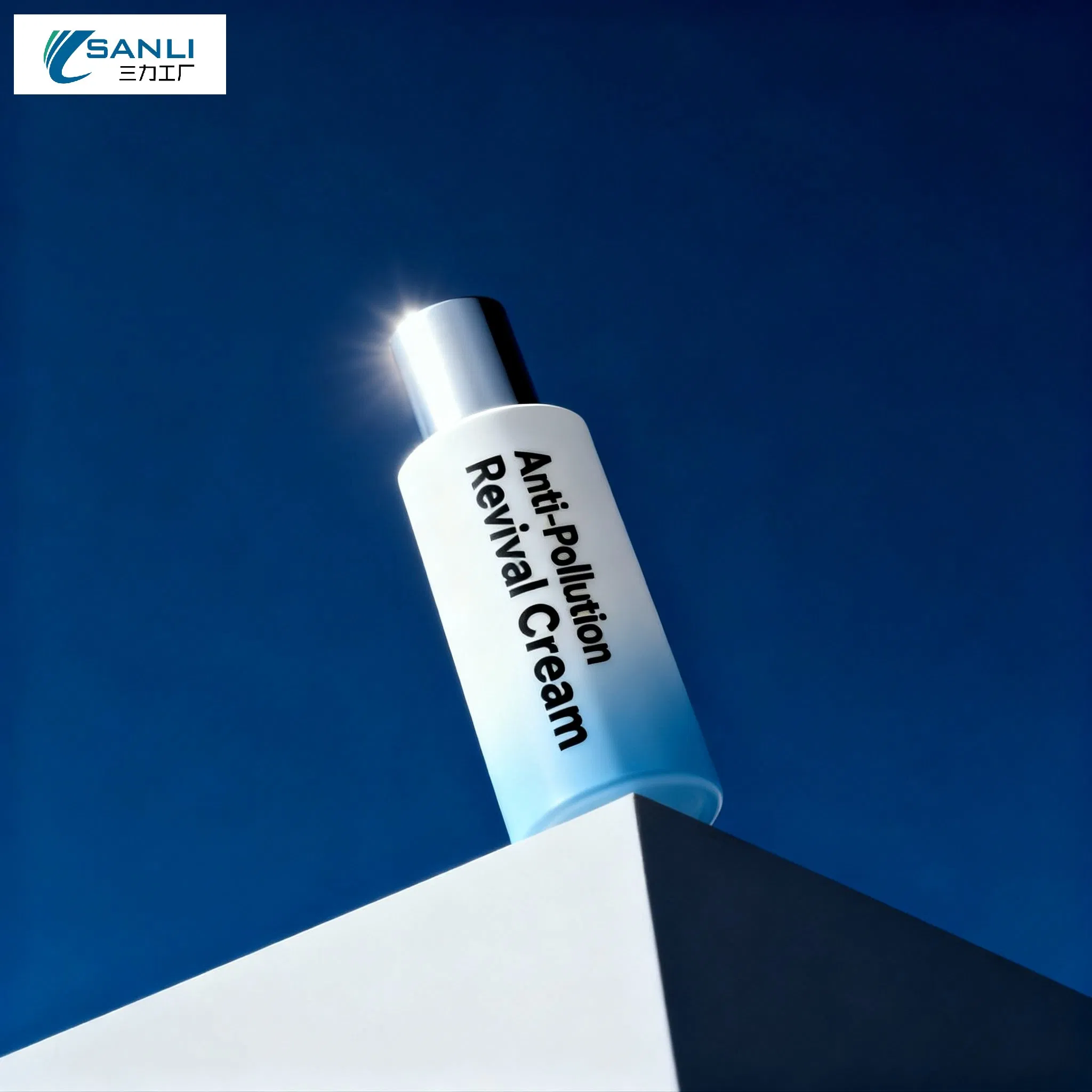 Luxury Anti-Wrinkle and Soothing Face Cream with Tetrahydro Methyl Pyrimidine Carboxylic Acid and Hydrating Oils for Anti-Pollution and Repair Treatment