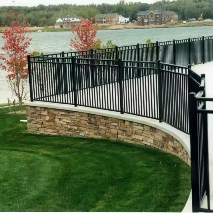 Easily Assembled Galvanized Aluminum Steel Fencing Yard Fence Outdoor Gates and Fence