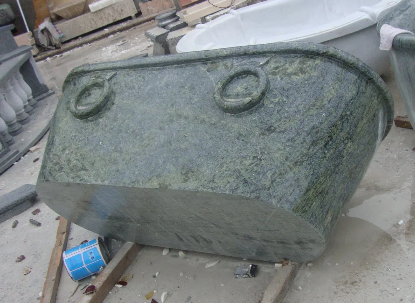 Factory Price Natural Green Stone Marble Bath Tub Bathtub for Bathroom (SYBT-004)