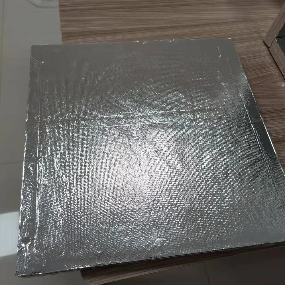 High Efficient Collapsible Reusable VIP Insulated Cooler Box for Temperature Sensitive Object