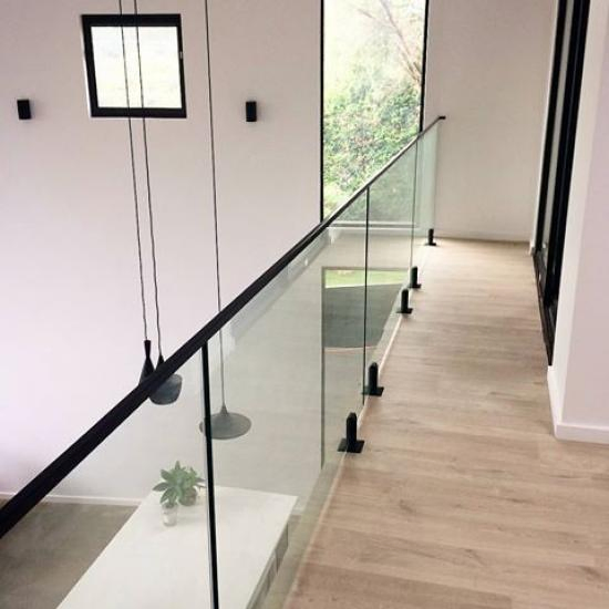 Simple Design for Iron Stairs Railing 316 Steel Outdoor Glass Railing